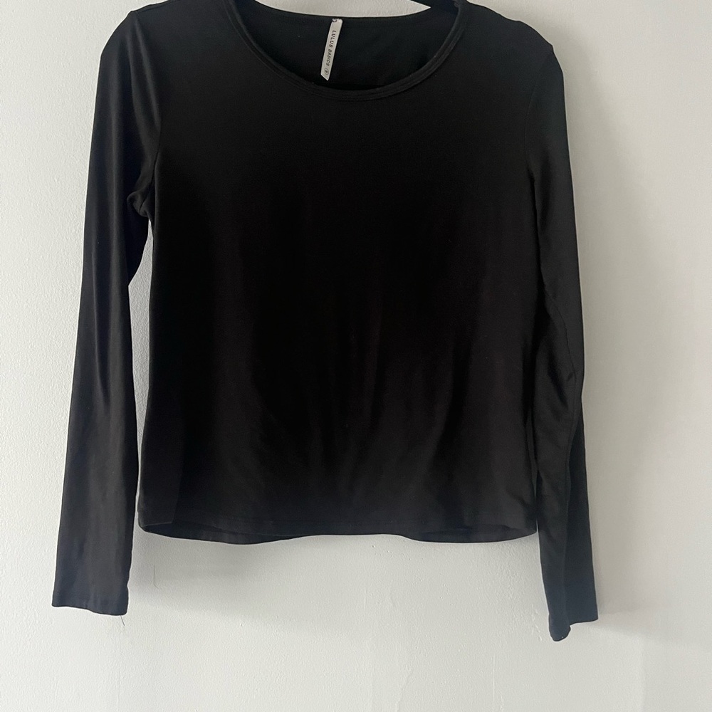 Lulu's Classic Black Long Sleeve Top